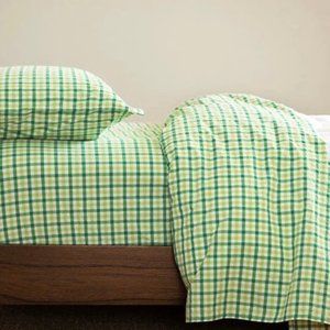 5 Pc Set Cimino Home Nile Gingham Sheet Set + St. Barth Shams